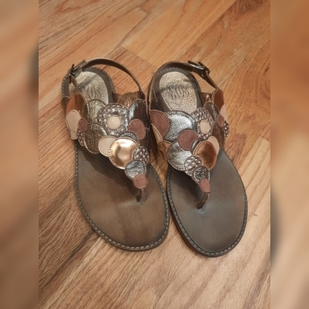 SOX‎ Sandals Brown/Gold Size 36 Leather Soles